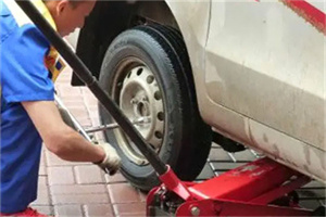 灵川附近拖车24小时服务热线电话